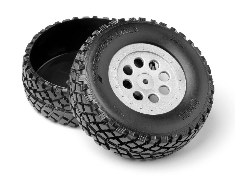 HPI 103773 plastic truck bed tires